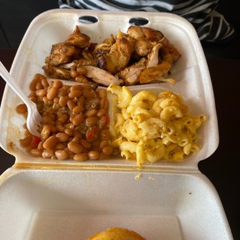 Taste My City - Chicken, baked beans and Mac n cheese - Barbeque Near Me - Phoenix, Arizona Taste My City - Chicken, baked beans and Mac n cheese - Barbeque Near Me - Phoenix, Arizona