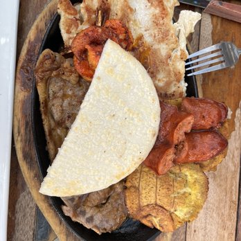 Colombia In Park Slope - Colombian Near Me - Brooklyn, New York