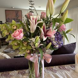 Oakbrook Florist & The Gift Garden
