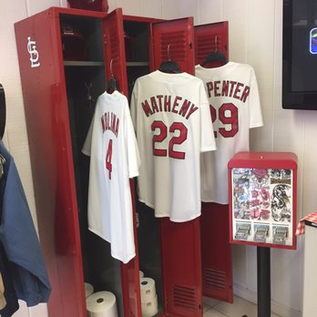 Bonnie Cafe - Locker displays. - New American Near Me - Centralia, Illinois