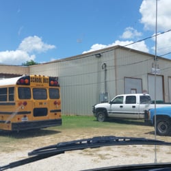 E & L Garage & Auto Parts