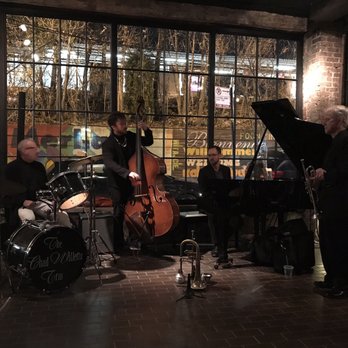 Le Piano - Jazz & Blues Near Me - Chicago, Illinois Le Piano - Jazz & Blues Near Me - Chicago, Illinois
