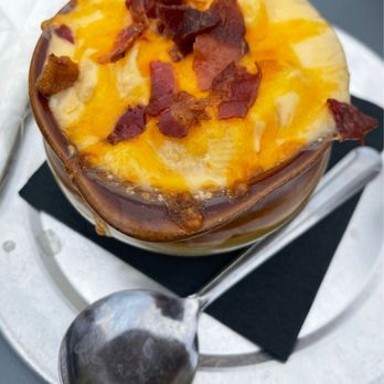 Sly Fox Taphouse at The Grove - Mac and Cheese - Breweries Near Me - Malvern, Pennsylvania Sly Fox Taphouse at The Grove - Mac and Cheese - Breweries Near Me - Malvern, Pennsylvania