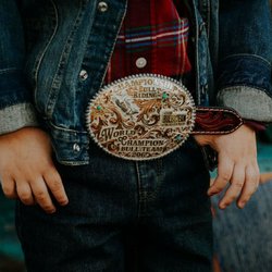 Hyo Silver - Custom belt buckles by Hyo Silver. Work with a Design Associate to create a world class cowboy belt buckle.