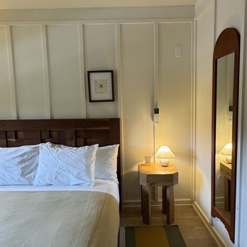 Callicoon Hills - Hotels Near Me - Callicoon Center, New York