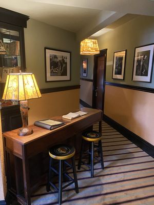 Hotel Boheme by null