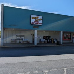 Cousin Gary's Family Restaurant - Front of restaurant