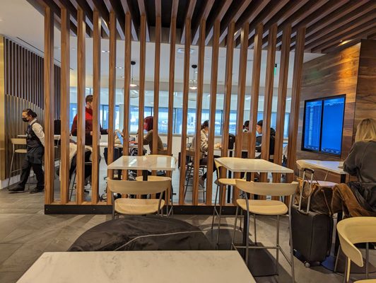 The Centurion Lounge by null