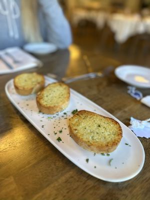 Cafe Wisteria by null