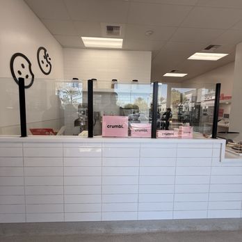 Crumbl - Rosemead - Bakeries Near Me - Rosemead, California