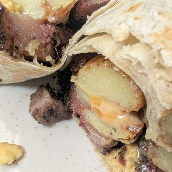 Le Hut Dinette - Breakfast burrito with brisket - Wine Bars Near Me - Santa Ana, California