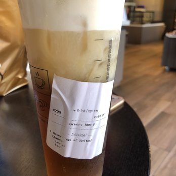 Sunmerry Bakery - This is not the jasmine green tea they used to have. Don't you see the color? It's black tea!! And doesn't taste the same either - Bakeries Near Me - Temple City, California