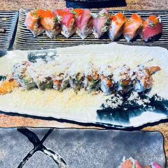 Enraku - Ex Girlfriend Roll and Super Crunch Roll - Sushi Bars Near Me - Fullerton, California Enraku - Ex Girlfriend Roll and Super Crunch Roll - Sushi Bars Near Me - Fullerton, California