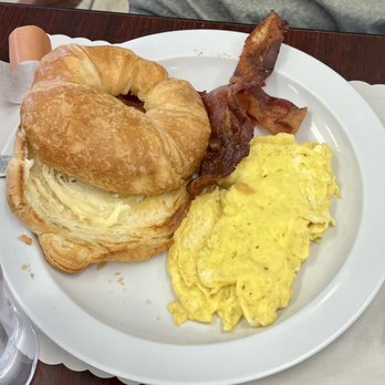 Roadrunner Kafe - Cafes Near Me - Willcox, Arizona Roadrunner Kafe - Cafes Near Me - Willcox, Arizona