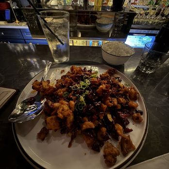 Shan - Chungking Spicy Chicken 重庆辣子鸡 - Cocktail Bars Near Me - Brooklyn, New York Shan - Chungking Spicy Chicken 重庆辣子鸡 - Cocktail Bars Near Me - Brooklyn, New York