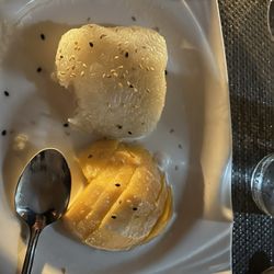 Thai Angel - Sticky rice & mango
