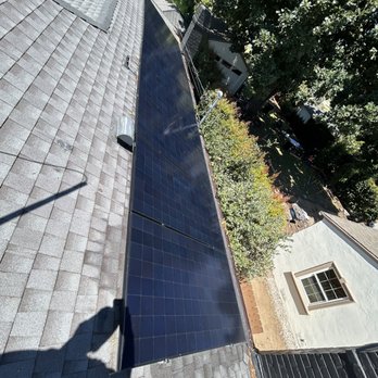 GreenCal Cleaning - Clean solar panels - Window Washing Near Me