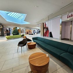 Willowbrook Centre