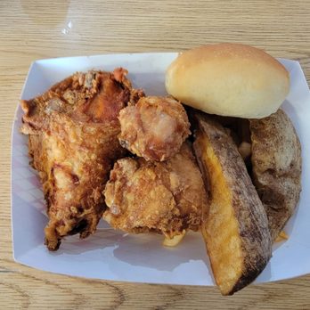 Broaster Kitchen - Three piece chicken and Broaster potatoe and roll - American Near Me - Montebello, California