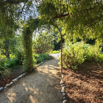 Clovis Botanical Garden - Botanical Gardens Near Me - Clovis, California