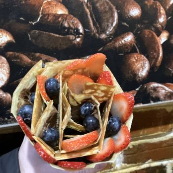 T-Swirl Crêpe - Strawberry Nutella - Desserts Near Me - Philadelphia, Pennsylvania T-Swirl Crêpe - Strawberry Nutella - Desserts Near Me - Philadelphia, Pennsylvania