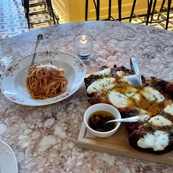 Lupo - Spaghetti and meatballs and chicken parm - Italian Near Me - Banff, Alberta Lupo - Spaghetti and meatballs and chicken parm - Italian Near Me - Banff, Alberta