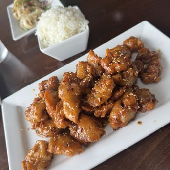 Rice Roots & Rolls - Hot and sour chicken - Sushi Bars Near Me - Spring Lake, North Carolina Rice Roots & Rolls - Hot and sour chicken - Sushi Bars Near Me - Spring Lake, North Carolina