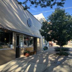 111 Park Espresso Bar - Outside looks different than other pictures posted. Sign hidden by tree. Drive by twice before i realized.