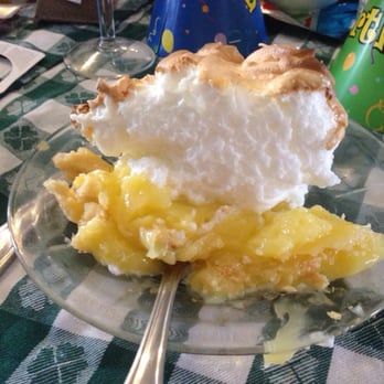 Diamond Mineral Springs - Lemon Meringue Pie - American Near Me - Highland, Illinois