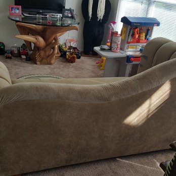 Olvera's Upholstery Service - Furniture Reupholstery Near Me - Omaha, Nebraska
