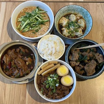 Pine & Crane DTLA - Dan Dan Noodles $12.50, Shrimp Wontons $11.00, Three Cup Chicken $16.00, Minced Pork on Rice $11.50 and Taiwanese Popcorn Chicken $13.50 - Taiwanese Near Me - Los Angeles, California