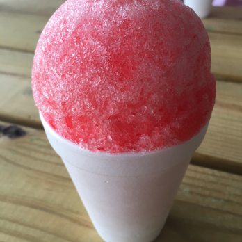 Pelican's Snoballs - Bahama Mama, regular size. - Shaved Ice Near Me - Columbia, South Carolina