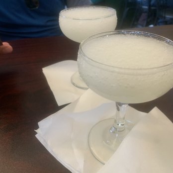 Hussong’s Cantina - Margaritas for $4 - Bars Near Me - Ensenada, BCN Hussong’s Cantina - Margaritas for $4 - Bars Near Me - Ensenada, BCN