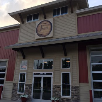Bier Distillery - Cocktail Bars Near Me - Comstock Park, Michigan