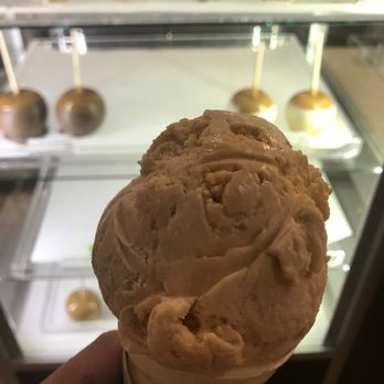 Kilwins - Pumpkin pie! Yummm - Ice Cream & Frozen Yogurt Near Me - Madison, Wisconsin