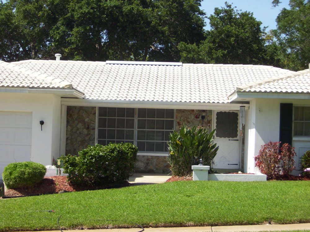 Slide of Apple Roof Cleaning