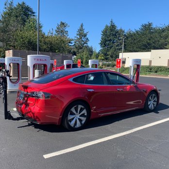 Tesla Supercharger - My model S getting a charge. - EV Charging Stations Near Me - Bandon, Oregon Tesla Supercharger - My model S getting a charge. - EV Charging Stations Near Me - Bandon, Oregon