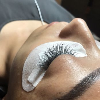 Lashes at Moods - Hybrid set by Courtney S - Eyelash Service Near Me - Oakland, California Lashes at Moods - Hybrid set by Courtney S - Eyelash Service Near Me - Oakland, California