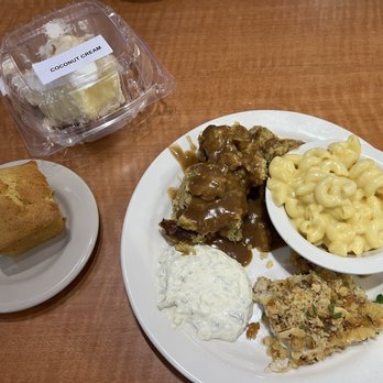 Luby's - American Near Me - Houston, Texas
