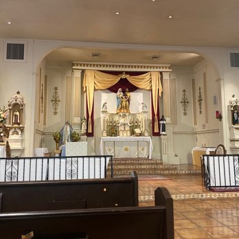 St Gianna Oratory - Altar of Holy Family /St Gianna - Churches Near Me - Tucson, Arizona St Gianna Oratory - Altar of Holy Family /St Gianna - Churches Near Me - Tucson, Arizona