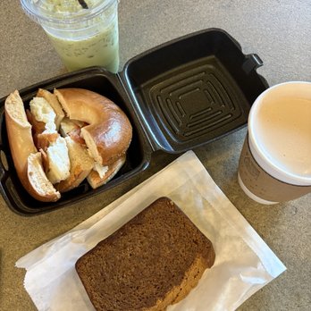 Austin Grind - Iced Green Tea Matcha Latte, breakfast bagel sandwich, pumpkin bread, vanilla lavender latte - Coffee & Tea Near Me - Austin, Texas