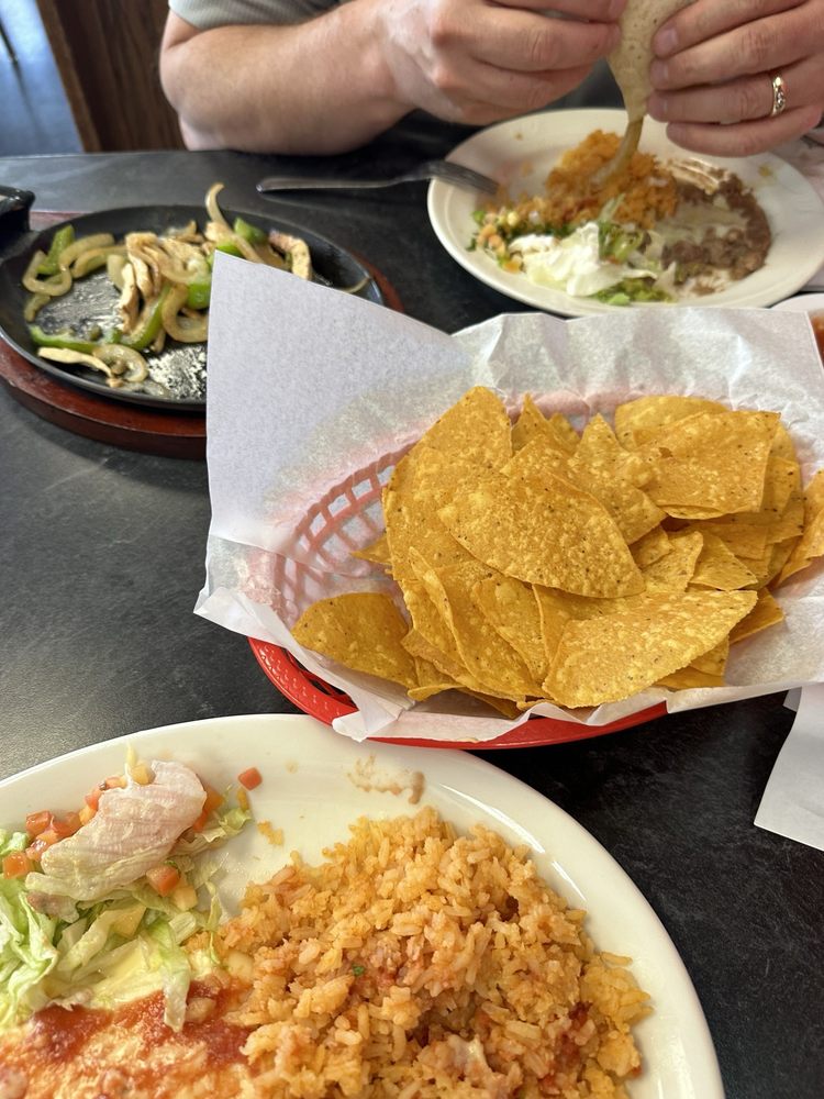 Los Paisas Mexican Restaurant