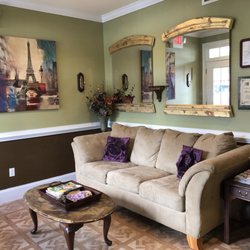 Atlanta Hair Restoration - Relaxing room