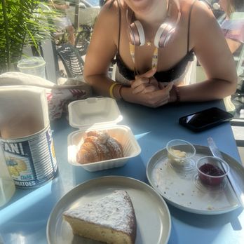 Ciao, Gloria - Cafes Near Me - Brooklyn, New York
