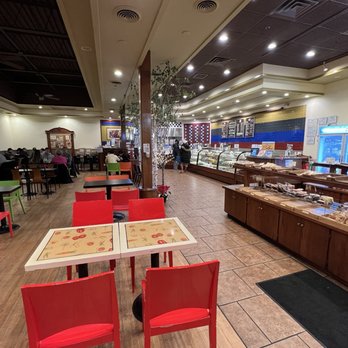 Shilla Bakery - Inside - Bakeries Near Me - Centreville, Virginia Shilla Bakery - Inside - Bakeries Near Me - Centreville, Virginia