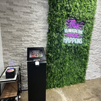 Bubble N Cone - Kiosk and photo wall - Bubble Tea Near Me - Diamond Bar, California Bubble N Cone - Kiosk and photo wall - Bubble Tea Near Me - Diamond Bar, California