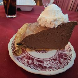Clementine's Steak House - Chocolate creme pie