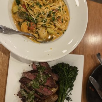 Perch + Plow - Seafood Fettuccine and Wagyu Bavette - New American Near Me - Santa Rosa, California Perch + Plow - Seafood Fettuccine and Wagyu Bavette - New American Near Me - Santa Rosa, California