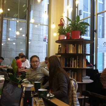 Cafedu - Interior - Cafes Near Me - Prague, Puerto Rico