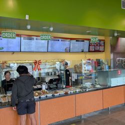THH Sandwiches and Coffee - Front counter